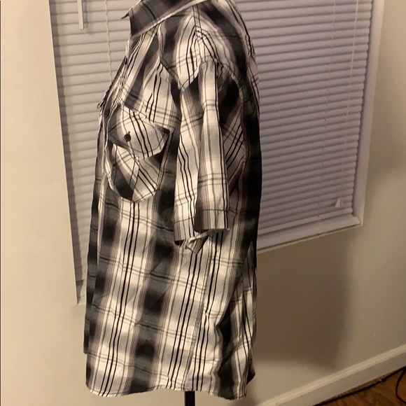 Top - Picture 3 of 6